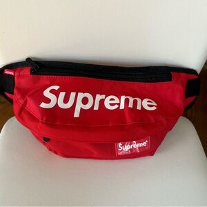 Like New- Supreme Waist Bag Fanny Pack
